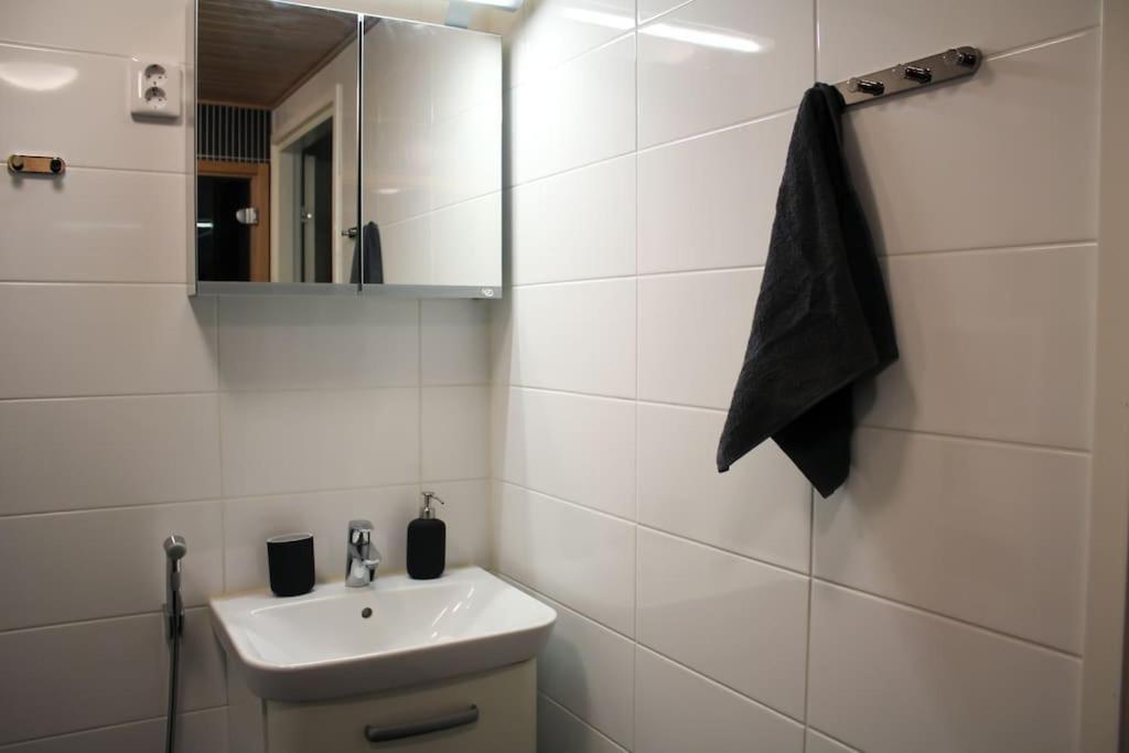 Modern Apartment With Sauna, Near Transit Hub/Dixi Vantaa Extérieur photo